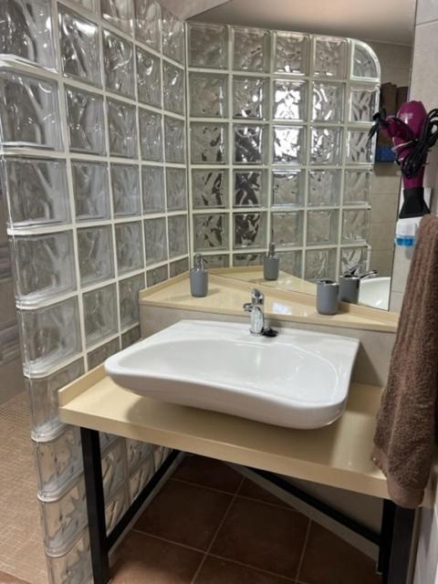 Campillo de Altobuey Villa Rural Con Amplia Piscina מראה חיצוני תמונה
