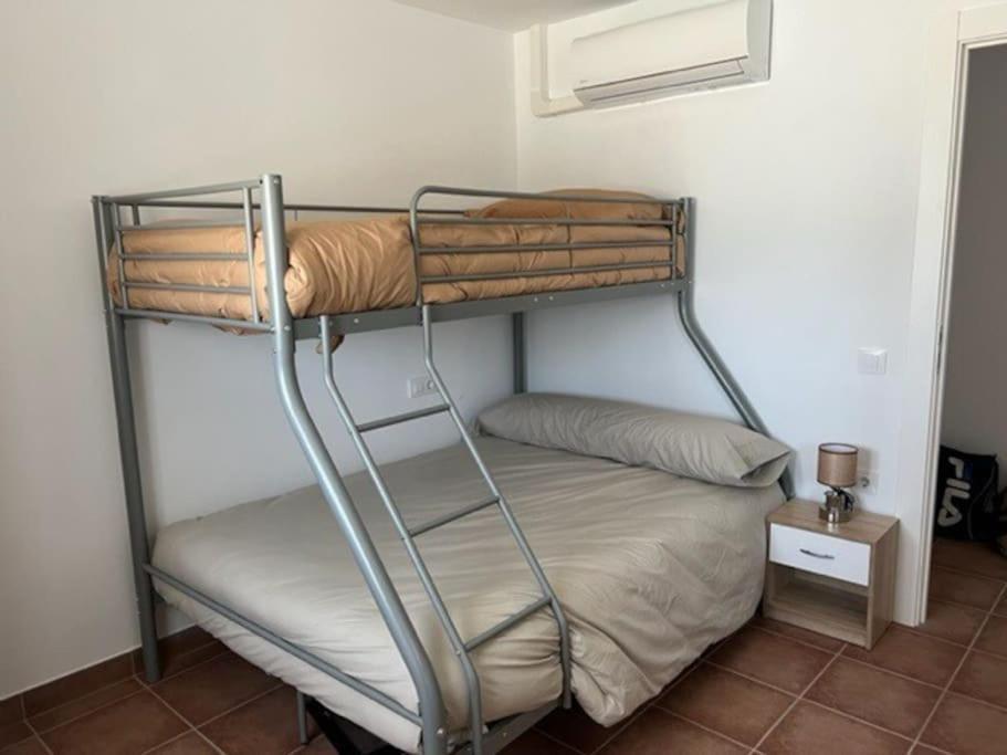 Campillo de Altobuey Villa Rural Con Amplia Piscina מראה חיצוני תמונה